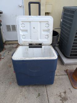 Coleman Cooler 60qt FREE FREE FREE FREE