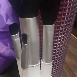 Avon Make Up Brushes