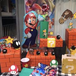 Super Mario Bros Party setup $40 JUST REDUCED MUST GO MOVING