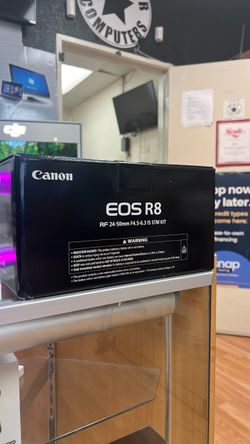 Canon R8 with 24-50mm