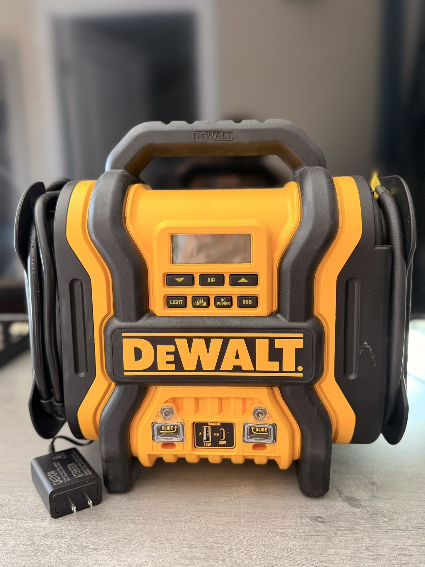 Power Station With Digital Air Compressor