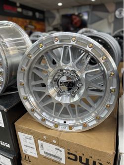 KMC OFF-ROAD ATTACK WHEELS 1100$ SET OF FOUR