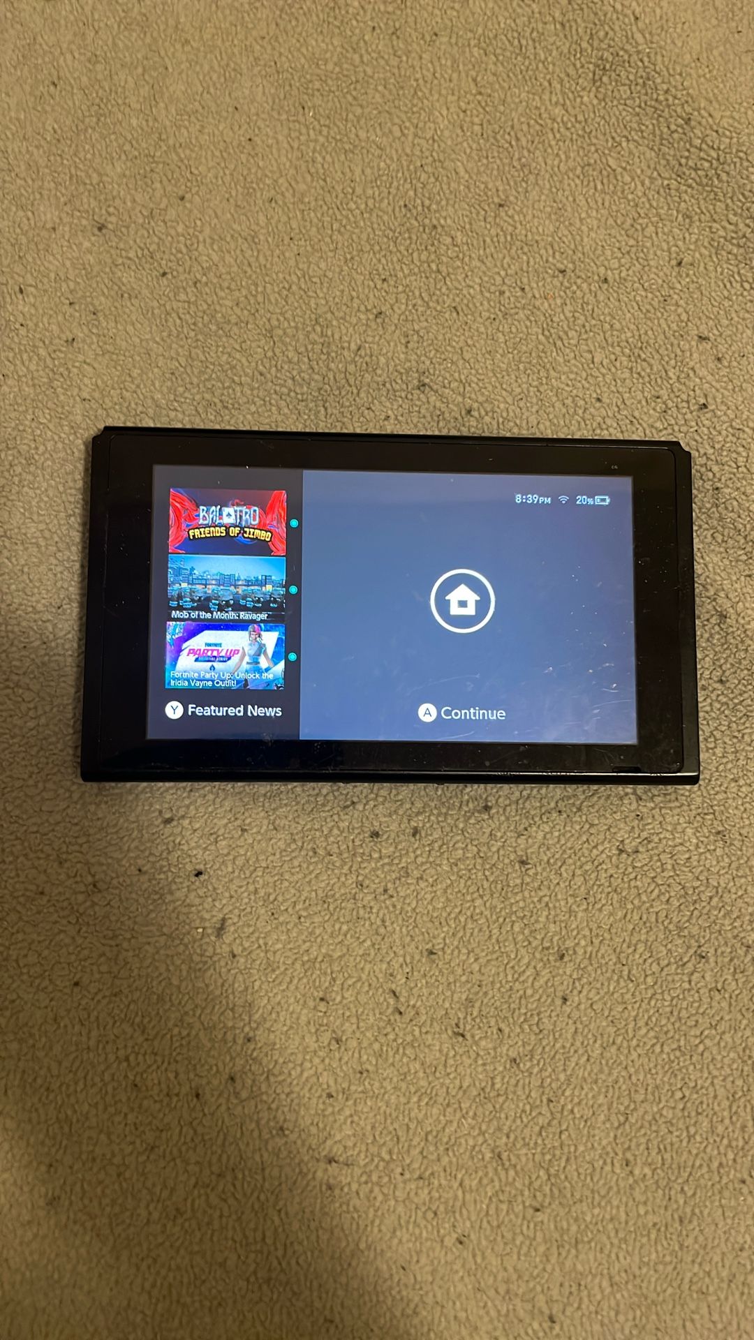 Nintendo Switch (No Controllers but Still Works) [Read Description]