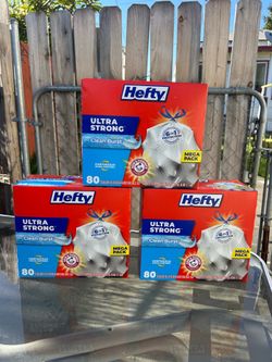 Hefty Mega Trash Bags