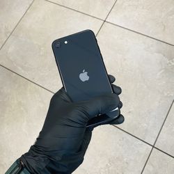 iPhone SE 2 Unlocked