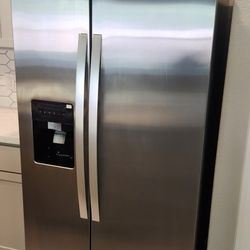 **BRAND NEW** Whirpool Side By Side Fridge