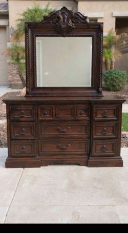 Traditional Dark Wood Dresser with Mirror (Cindy Crawford)
Delivery Available