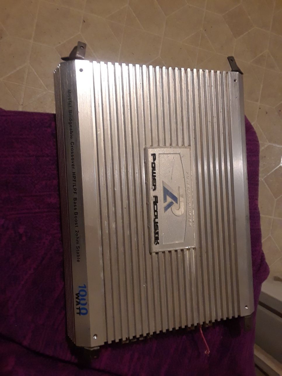 Old school Power Acoustik 1000 watt amp 2 ohm stable