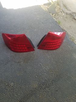 2003-2006 Infiniti g35 sedan tail lights