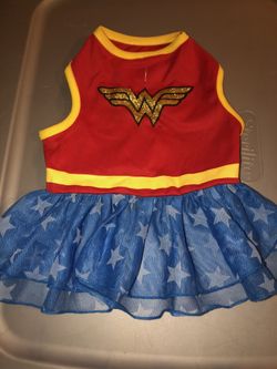 Wonder Woman bog dress size med