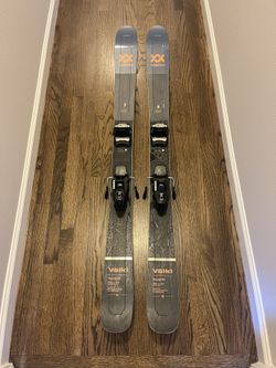 2020 Volkl Secret 92 Women's Skis with Marker Squire 11 ID Bindings