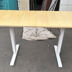 Electric standing table adjustable height home office desk L63”*W24”*H28”-H44”address in description 👇delivery 🚚 available within 15 miles with extr