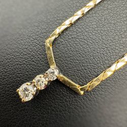 Jewelry 14k solid yellow gold triangle link chain diamonds 0.3CTW necklace 18” 8.30 grams