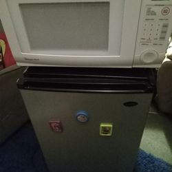 Sanyo Compact Refrigerator & Magic Chef Microwave 