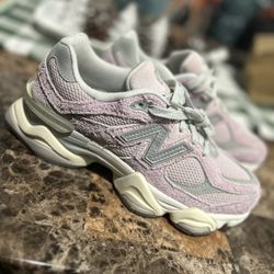 New Balance 9060 “December Sky”  Size 6 Men Or Size 7.5 Women New