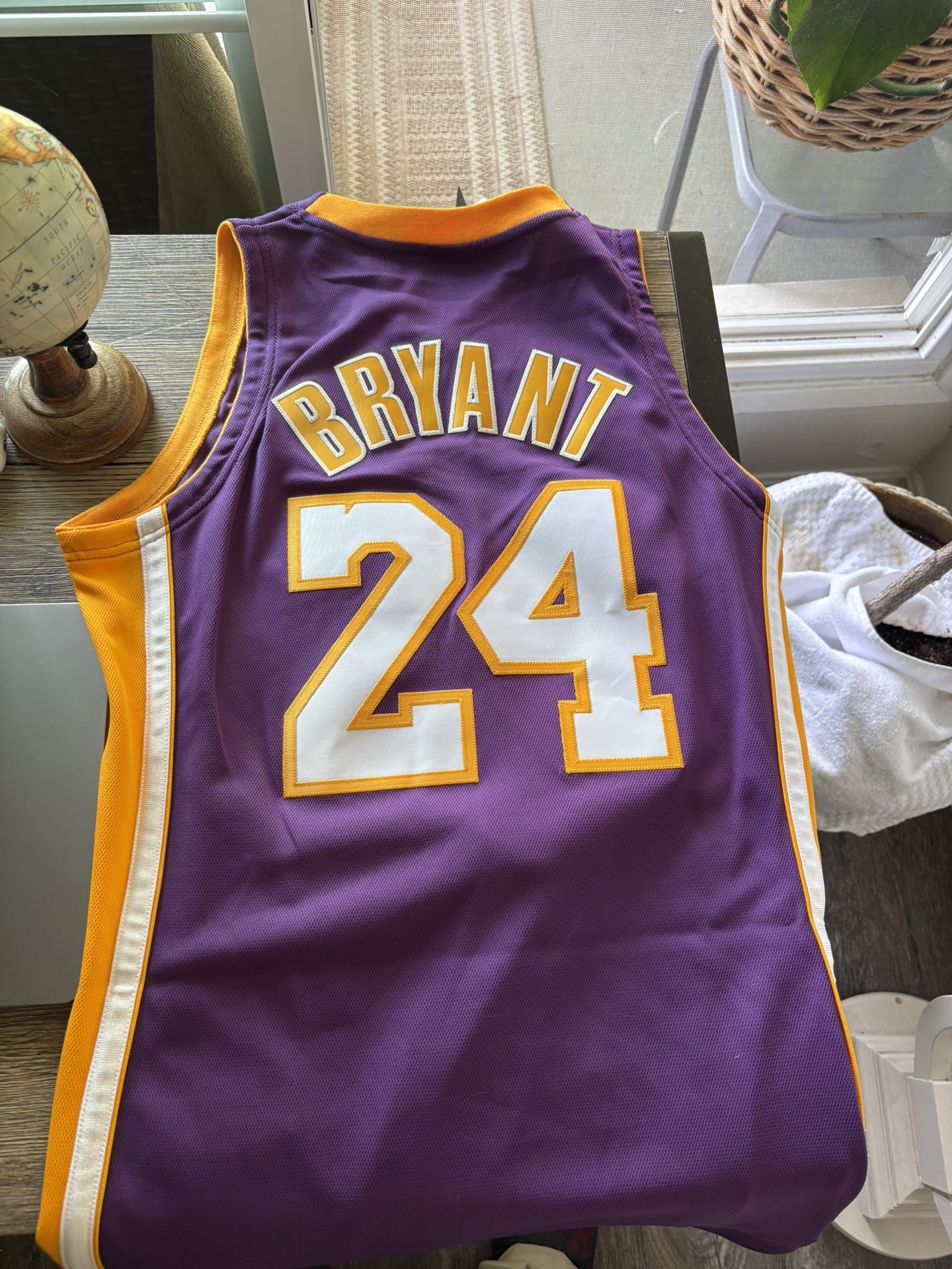 La lakers Road Jersey Lakers