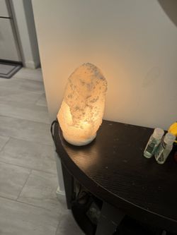 Salt Lamp 
