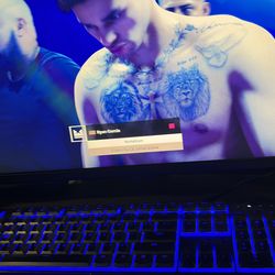 165hz 1440  Samsung odyssey monitor