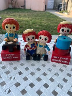 VTG 1975 Raggedy Ann&Andy Pencil Sharpener, Stapler, Pencil Holder Collector’s Desk Set