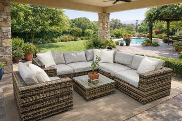 Luxury 7-Piece Outdoor Patio Sectional 10’x10’