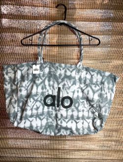 Alo Yoga Tote Bag