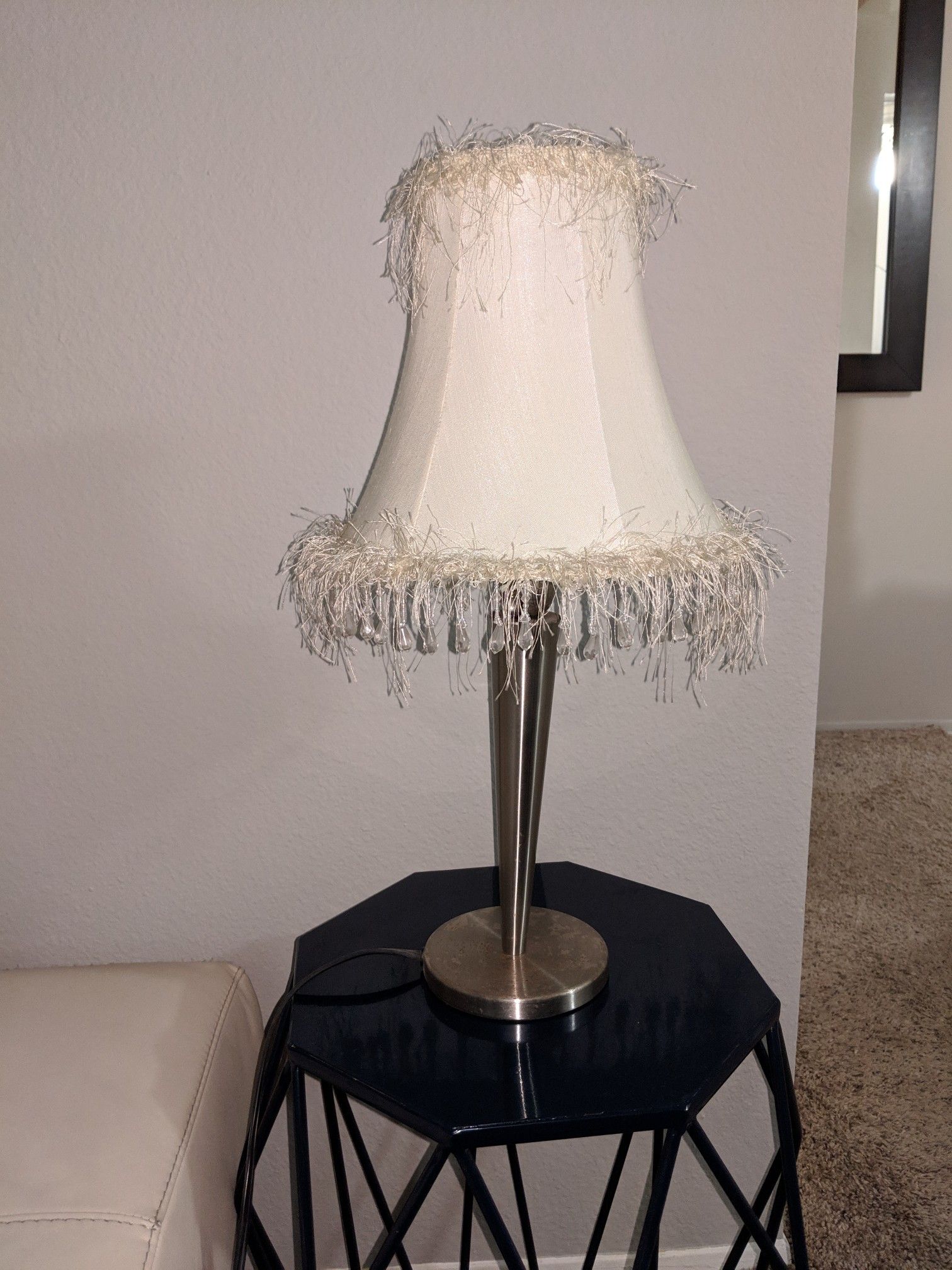 20" Lamp