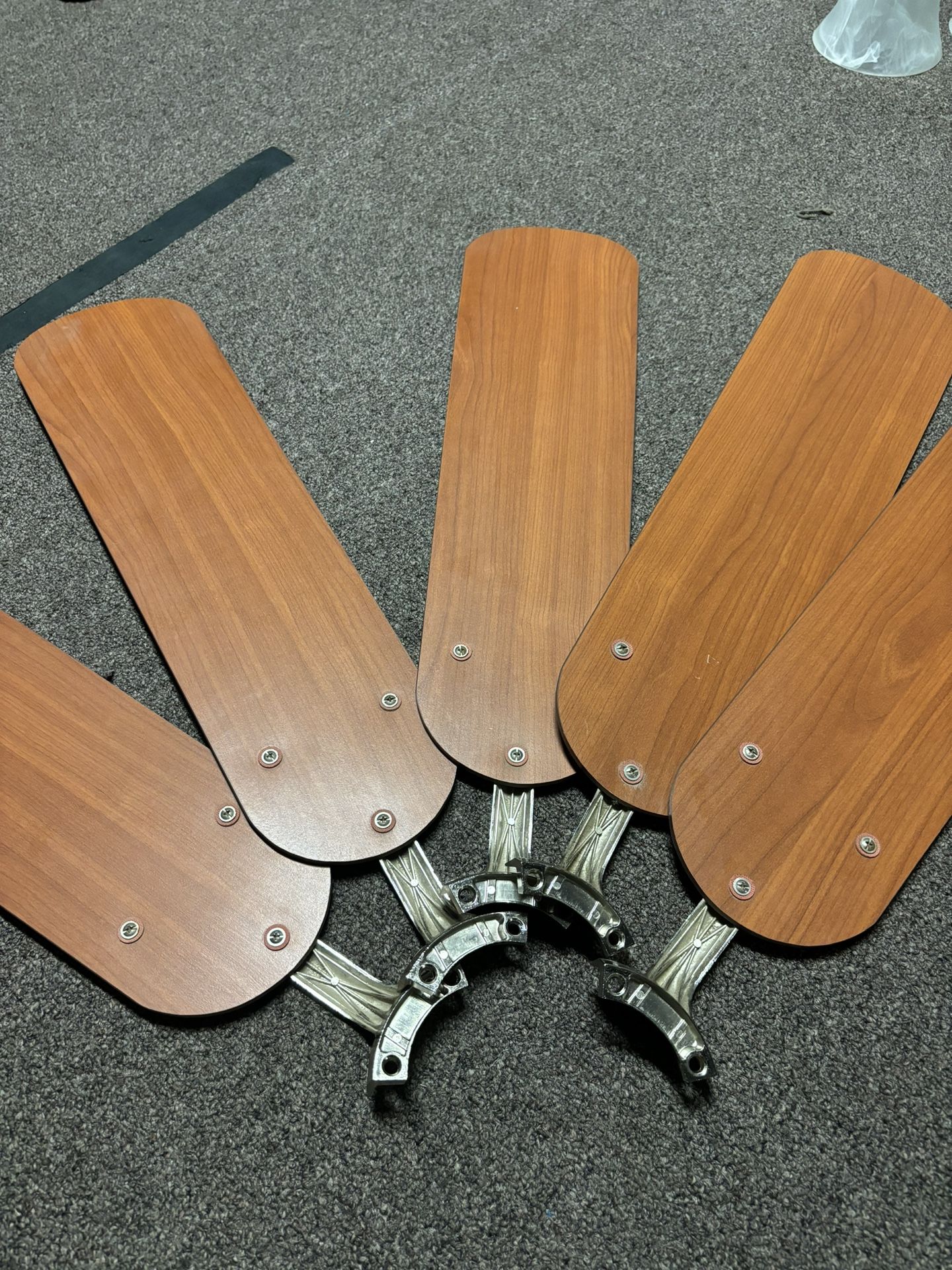 Ceiling fan