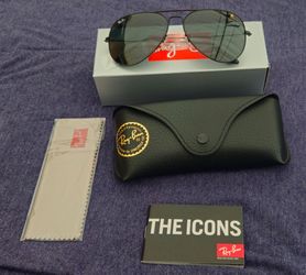 RAY-BAN AVIATOR