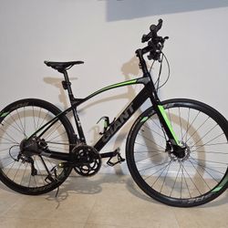 Giant FastRoad SL Hybrid Bike – Tiagra 2x10, Disc Brakes