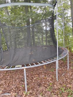 Trampoline 