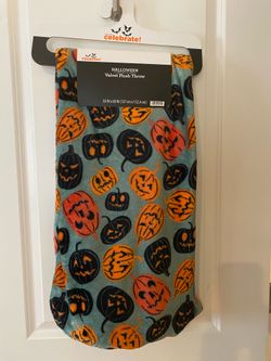 Halloween Velvet/Fleece Throws NEW! 2 for $10