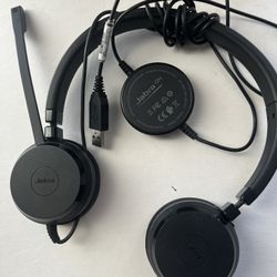 Jabra Evolve 20 USB stereo wired headset, plug-and-play via USB-A. Model: HSC016