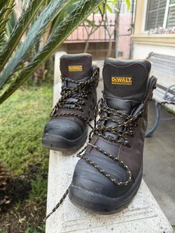 DEWALT Men’s Boots