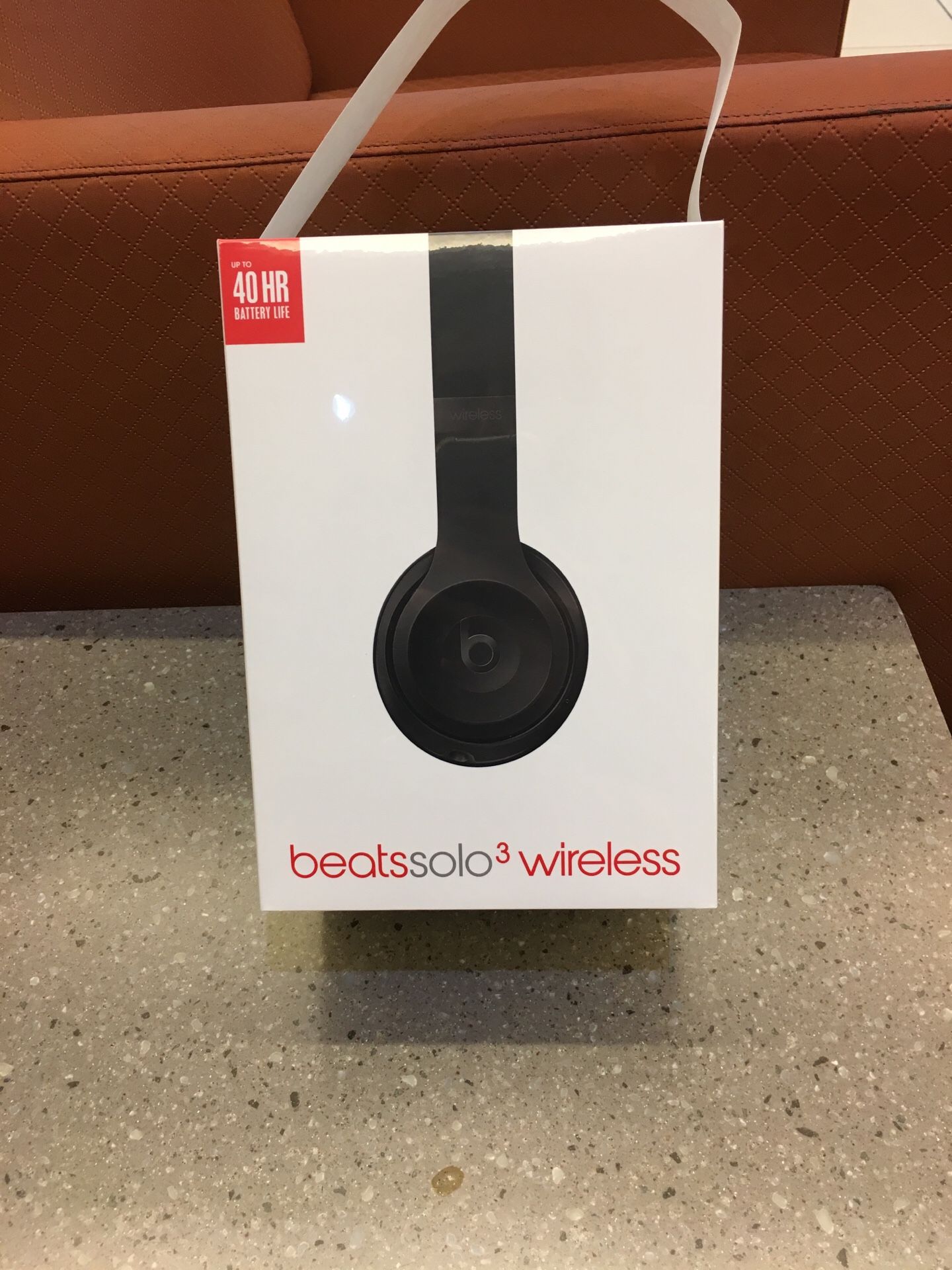 Wireless headphones (beats solo 3 wireless)