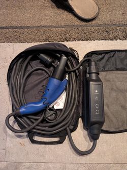 Portable EV Charger with Carry Case