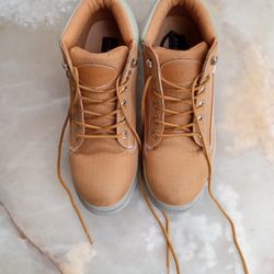 Lugs Men's Sz 10 Boots 