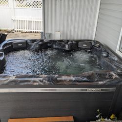 Premium Aspen Spa Hot Tub 