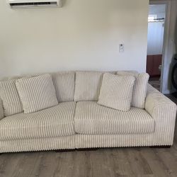 lindyn 2piece sofa