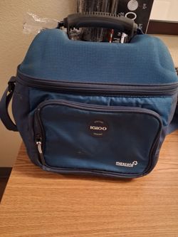 Igloo MaxCold Soft-Sided Cooler Bag