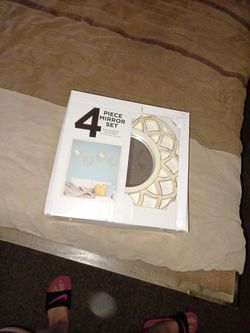 4 Piece Mirror Set