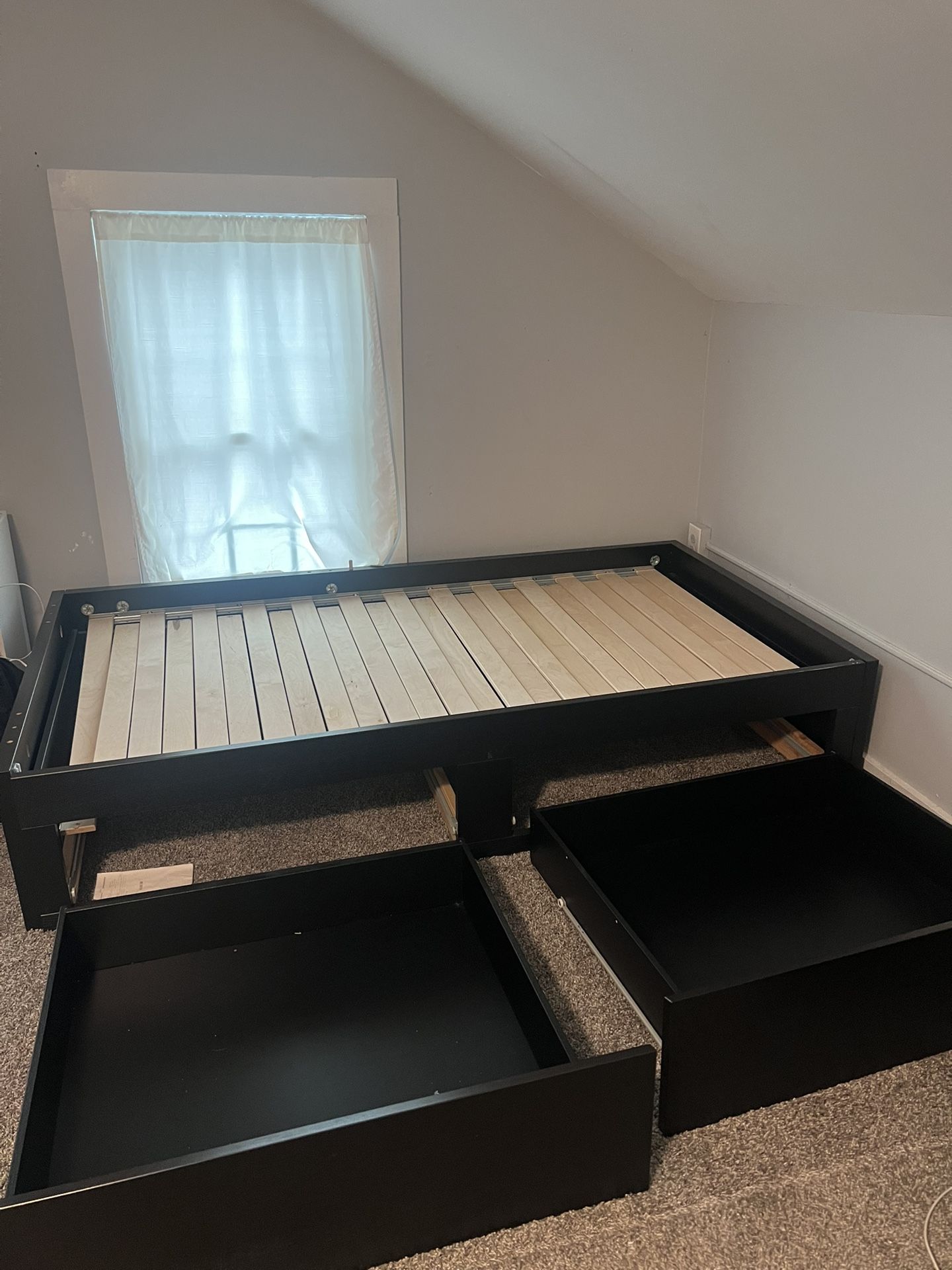 Day Bed Bed Frame With 2 Large Drawers