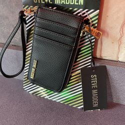 Super Cute Steve Madden Wristlet 