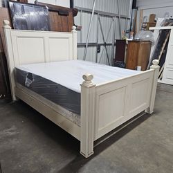 Queen bed and mattress