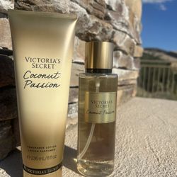 Victoria’ Secret BODY FRAGRANCE Coconut Passion Body Mist and Lotion  Set New! 