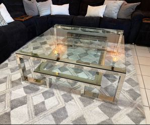 Coffee Table with Matching Side Table