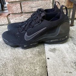 Nike Air Vapormax 2021 Flyknit Triple Black Womens Sz 11 Men's 9