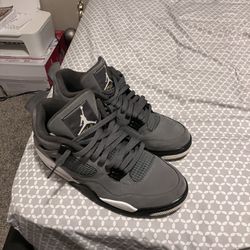 Jordan 4 Cool grey