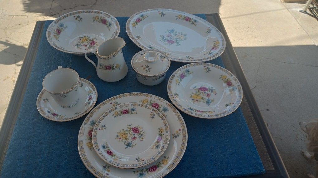 Liling Fine China Yung Shen