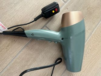 Hairdryer