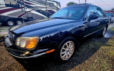 2001 Hyundai Xg300